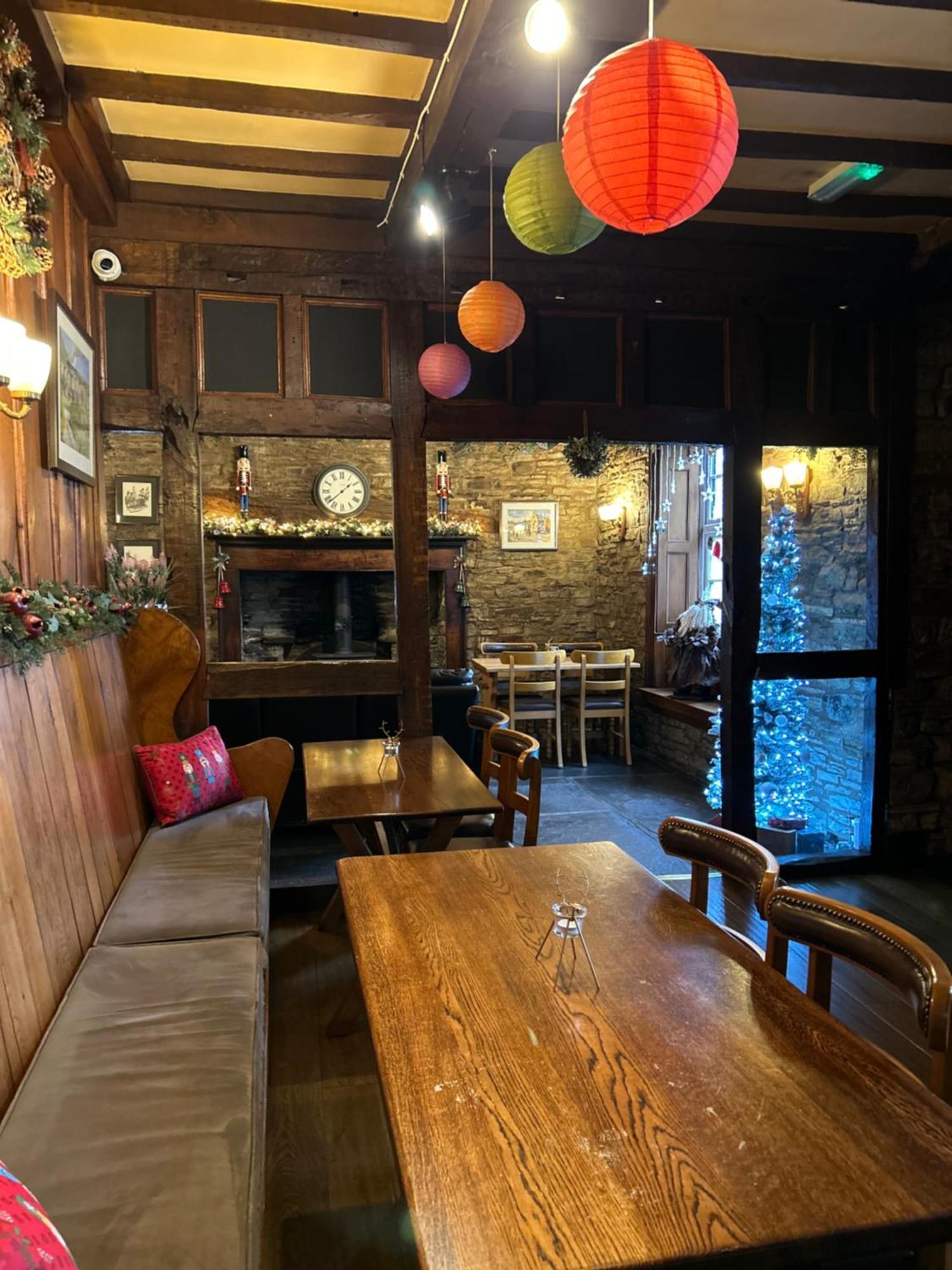 Castle Inn Knighton  Eksteriør billede
